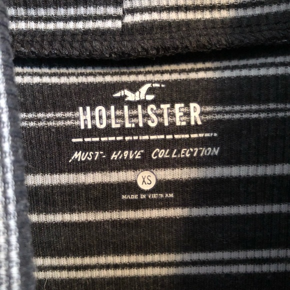 Hollister XS turtleneck striped sweater - Picture 3 of 3